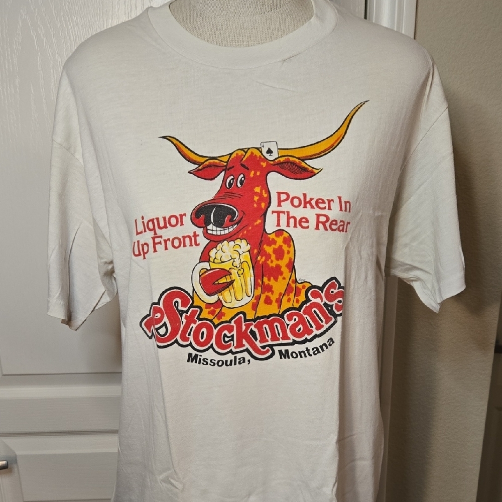 VTG 1980s Stockmans Liquor Up Front Poker In The‎ Rear Shirt